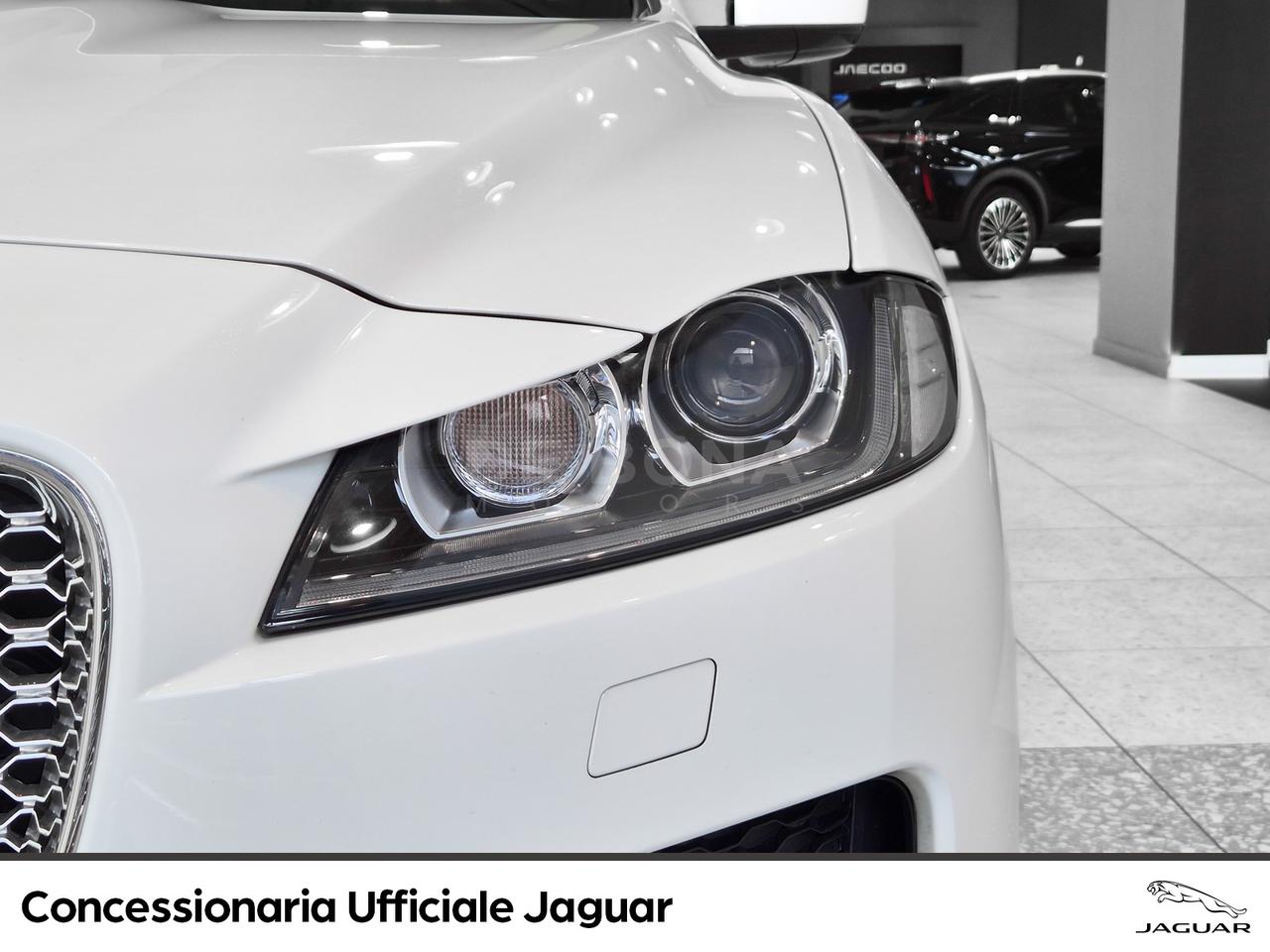 Jaguar F-Pace 2.0d i4 prestige awd 240cv auto my18