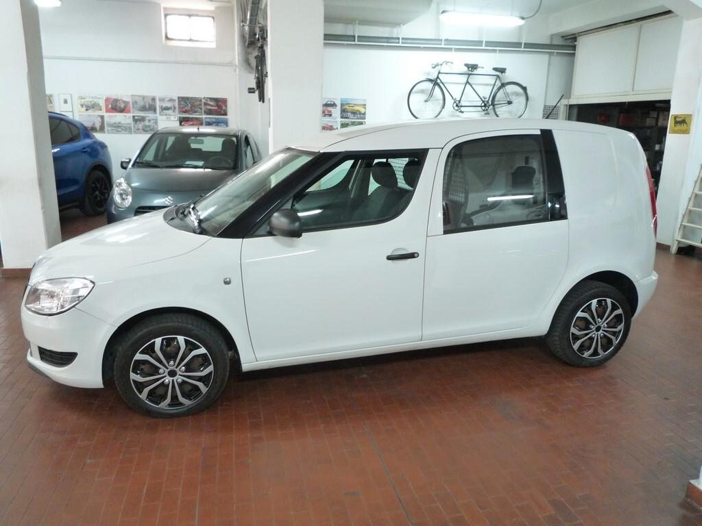 Skoda Roomster 1.6 TDI CR 90CV Van