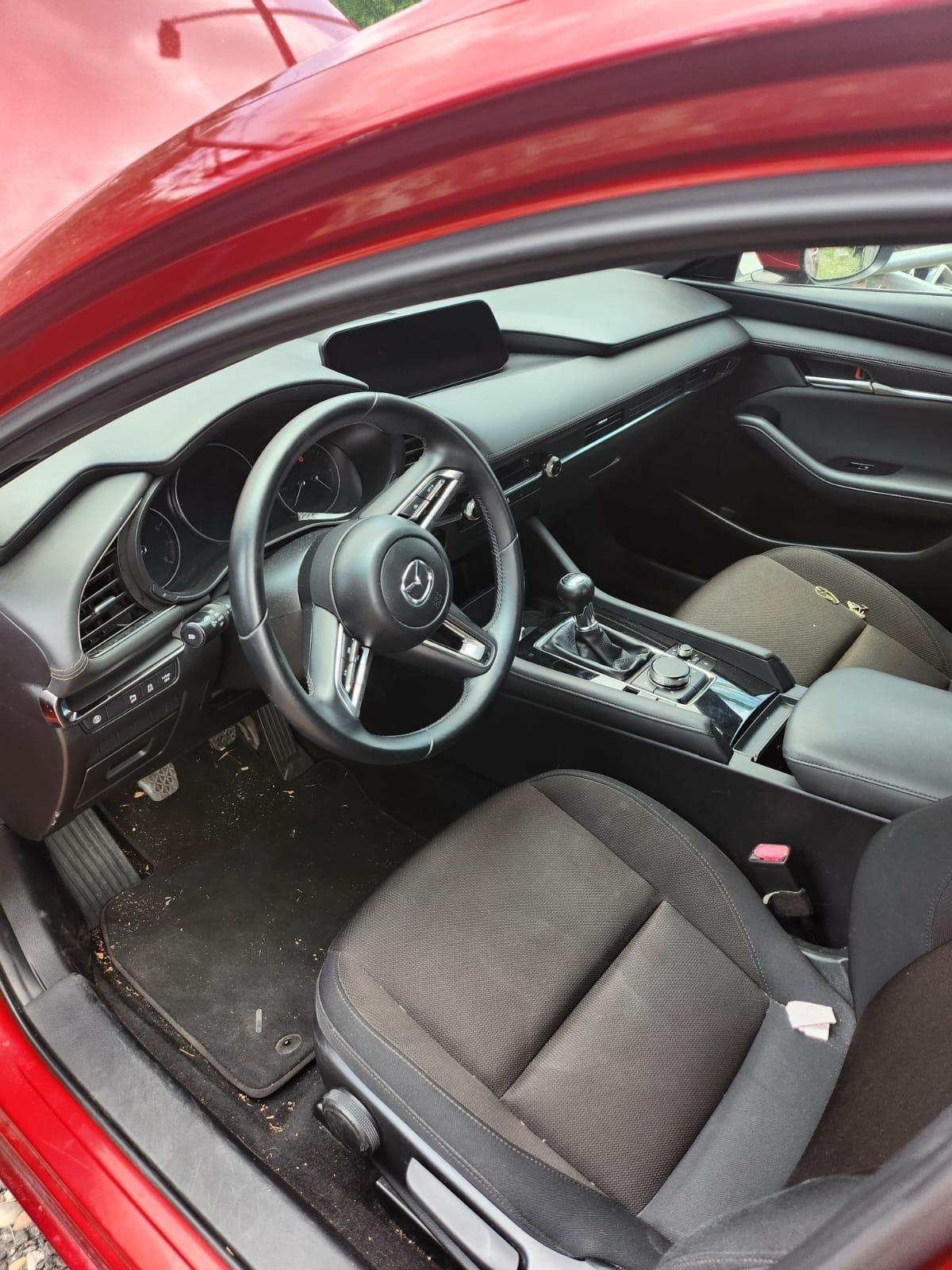 Mazda 3 Mazda3 2.0L e-Skyactiv-G M Hybrid Exclusive