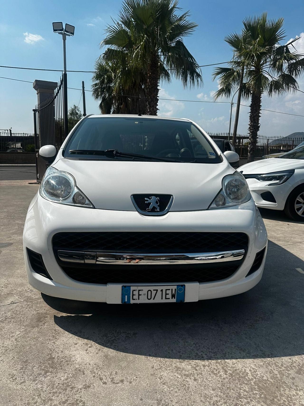 Peugeot 107 1.0 68CV 5p. Sweet Years