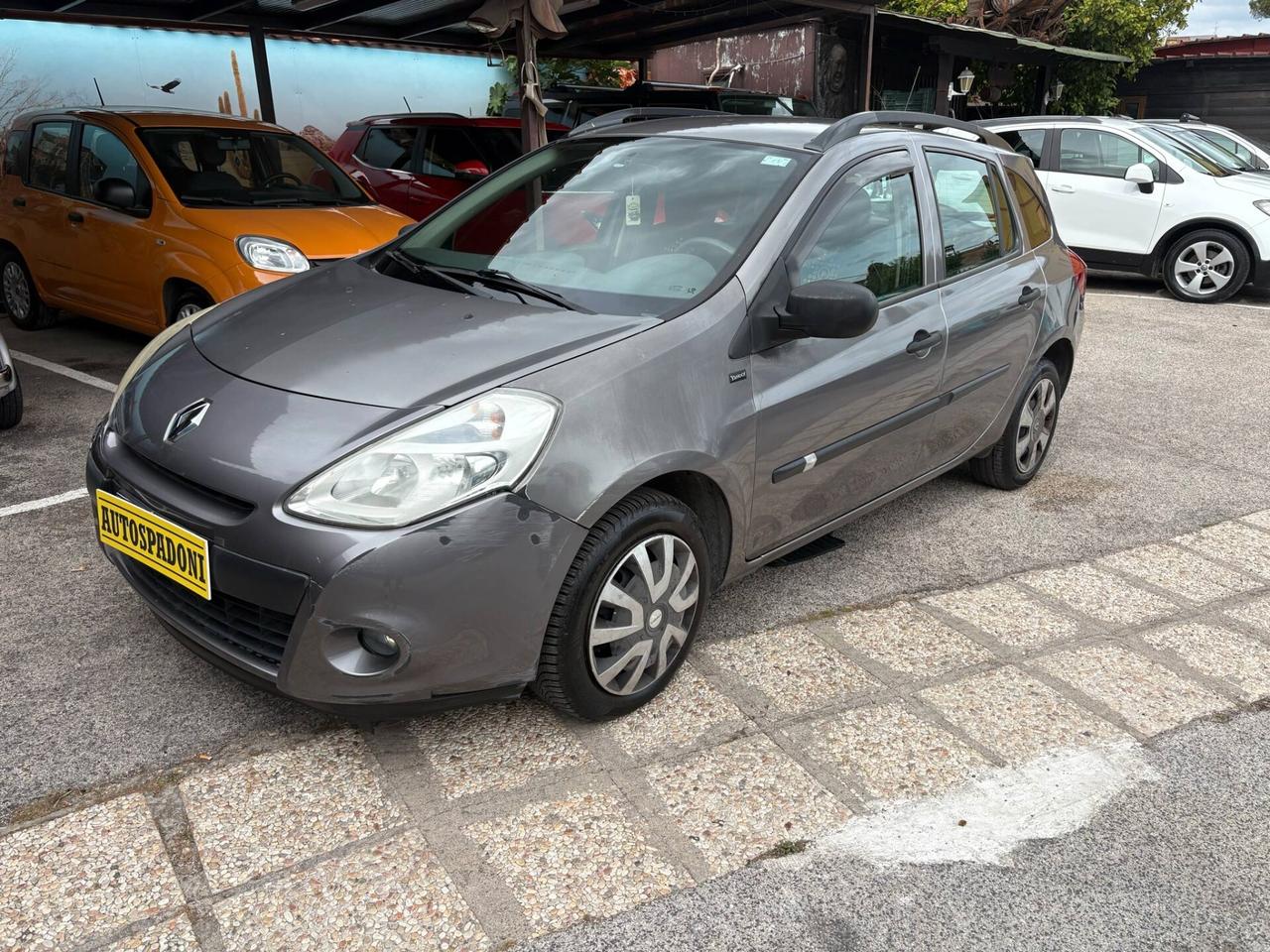 Renault Clio 1.2 16V SporTour Dynamique