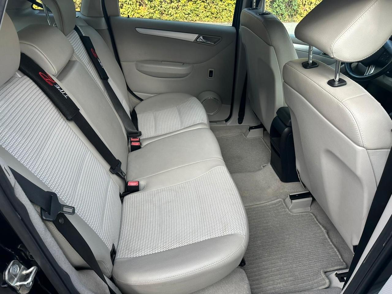 Mercedes-benz B 200 CDI Sport