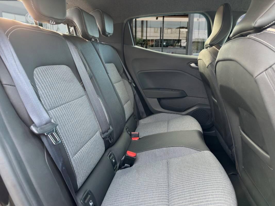 Renault Clio 1.0 tce Techno 90cv con Telecam e CarPlay