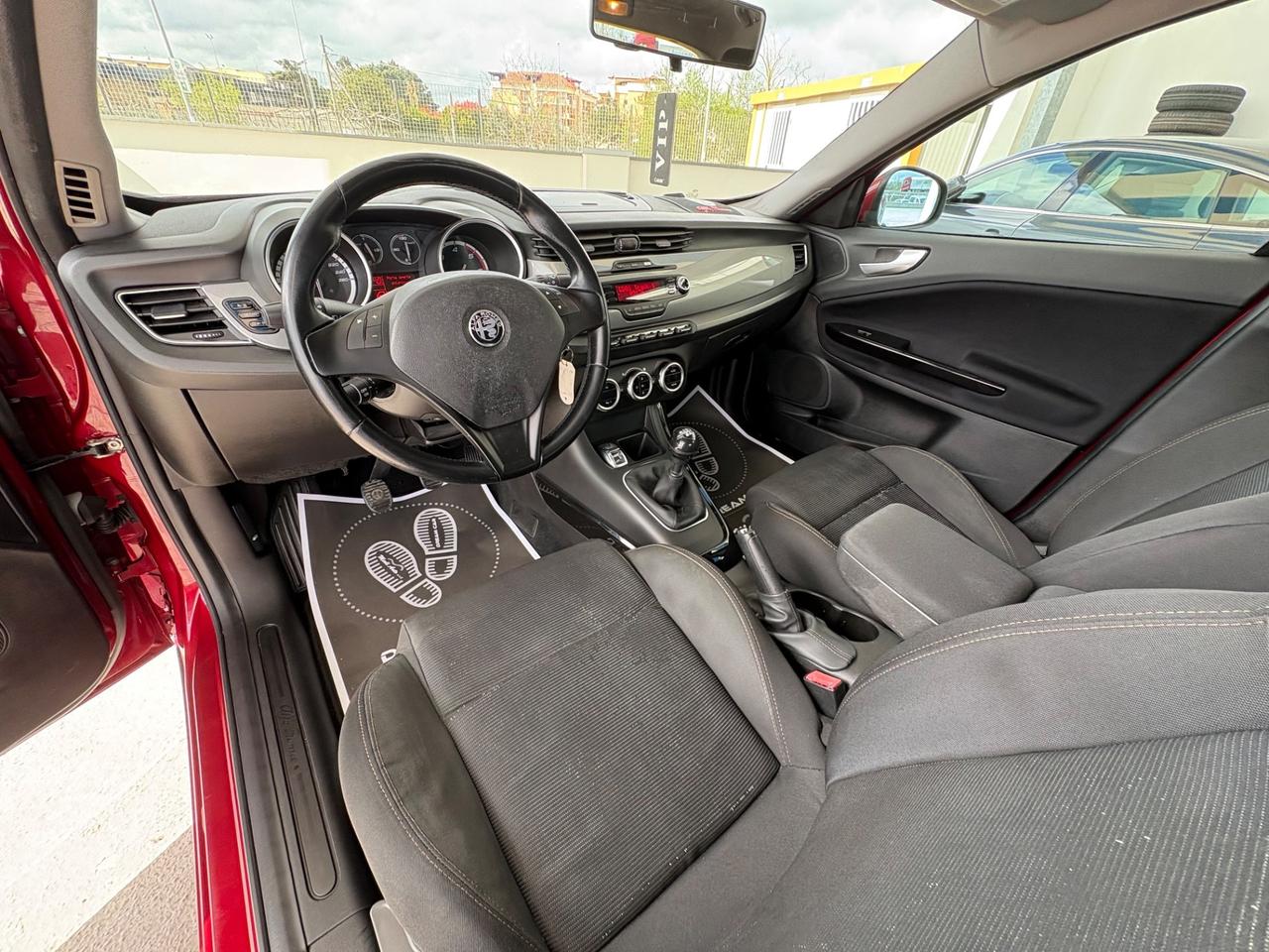 Alfa Romeo Giulietta 1.6 JTDm-2 105 CV Distinctive