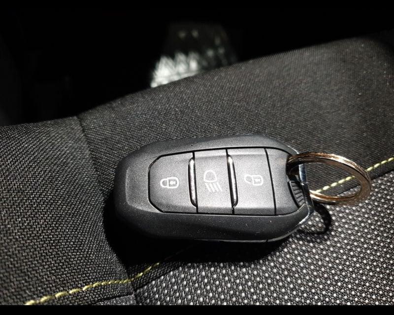 Citroën C3 3ª serie PureTech 83 S&S Shine