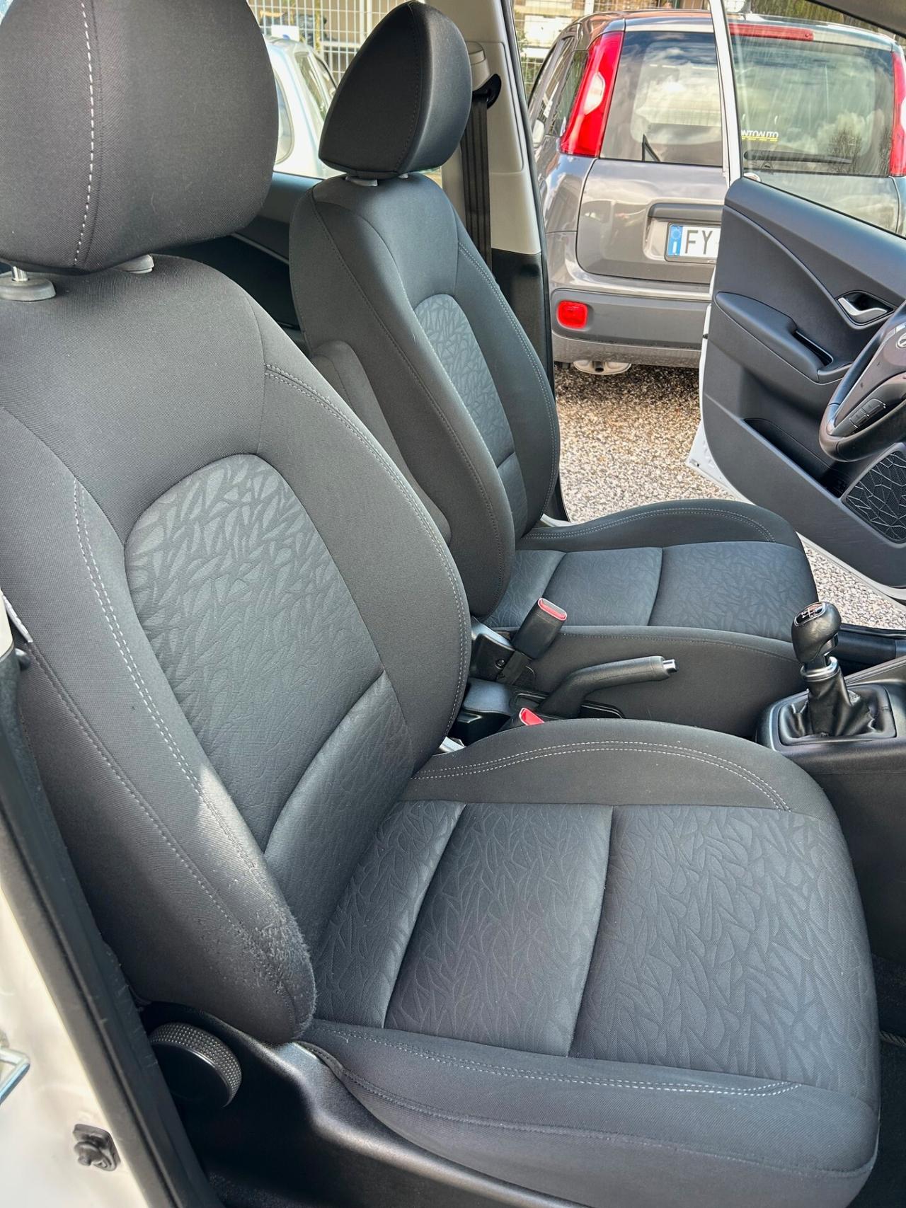 Hyundai iX20 1.4 90 CV Comfort-UNIPROPRIETARIO