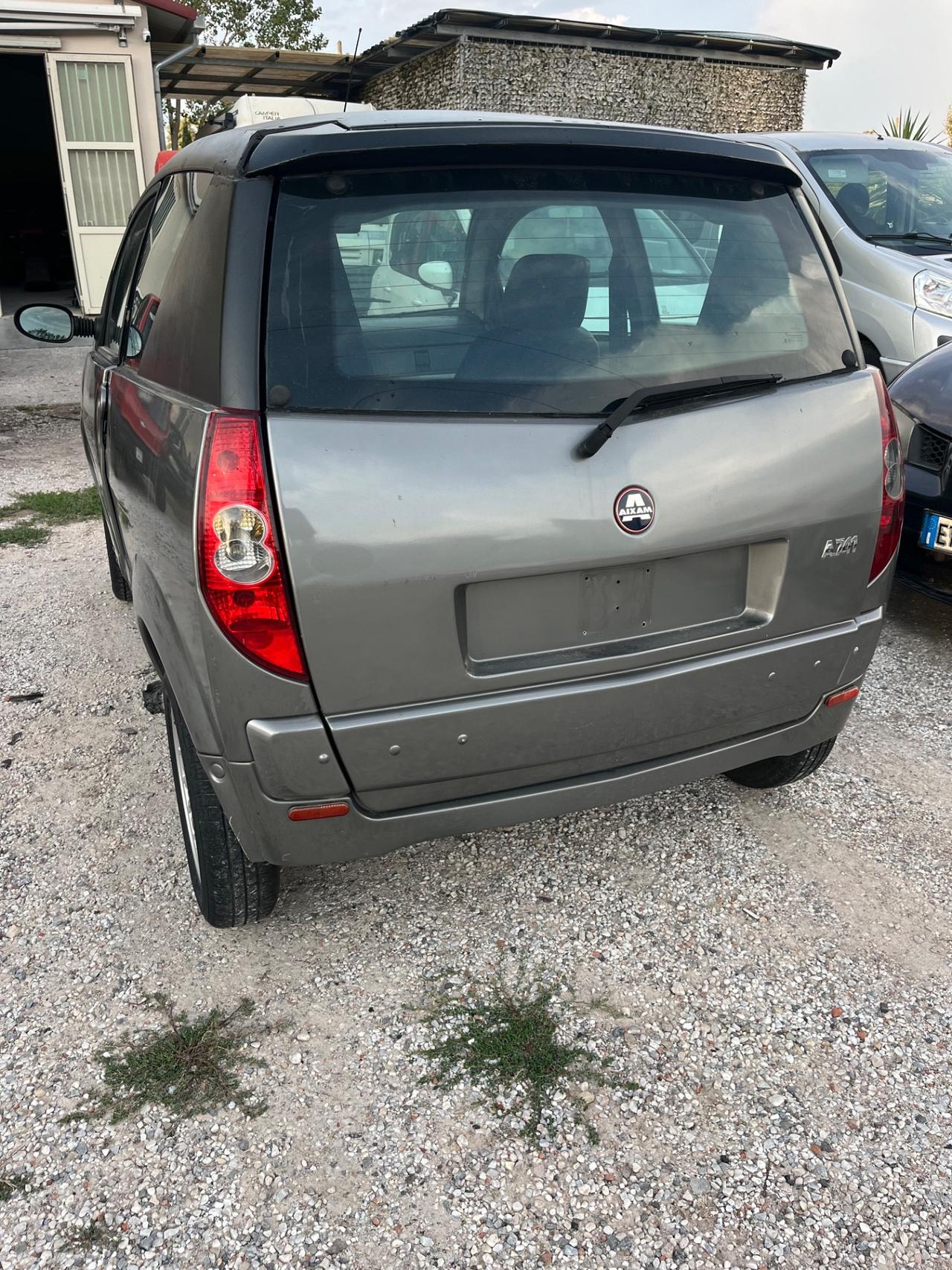Aixam minicar microcar possibilità di trasporto