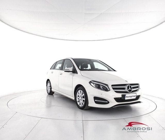 MERCEDES-BENZ CLA sse B 200 CDI Business