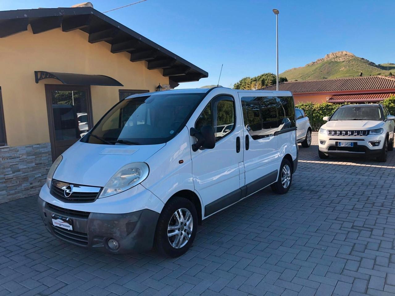 Opel Vivaro 2.0 CDTI 120CV Combi 9 posti 2013