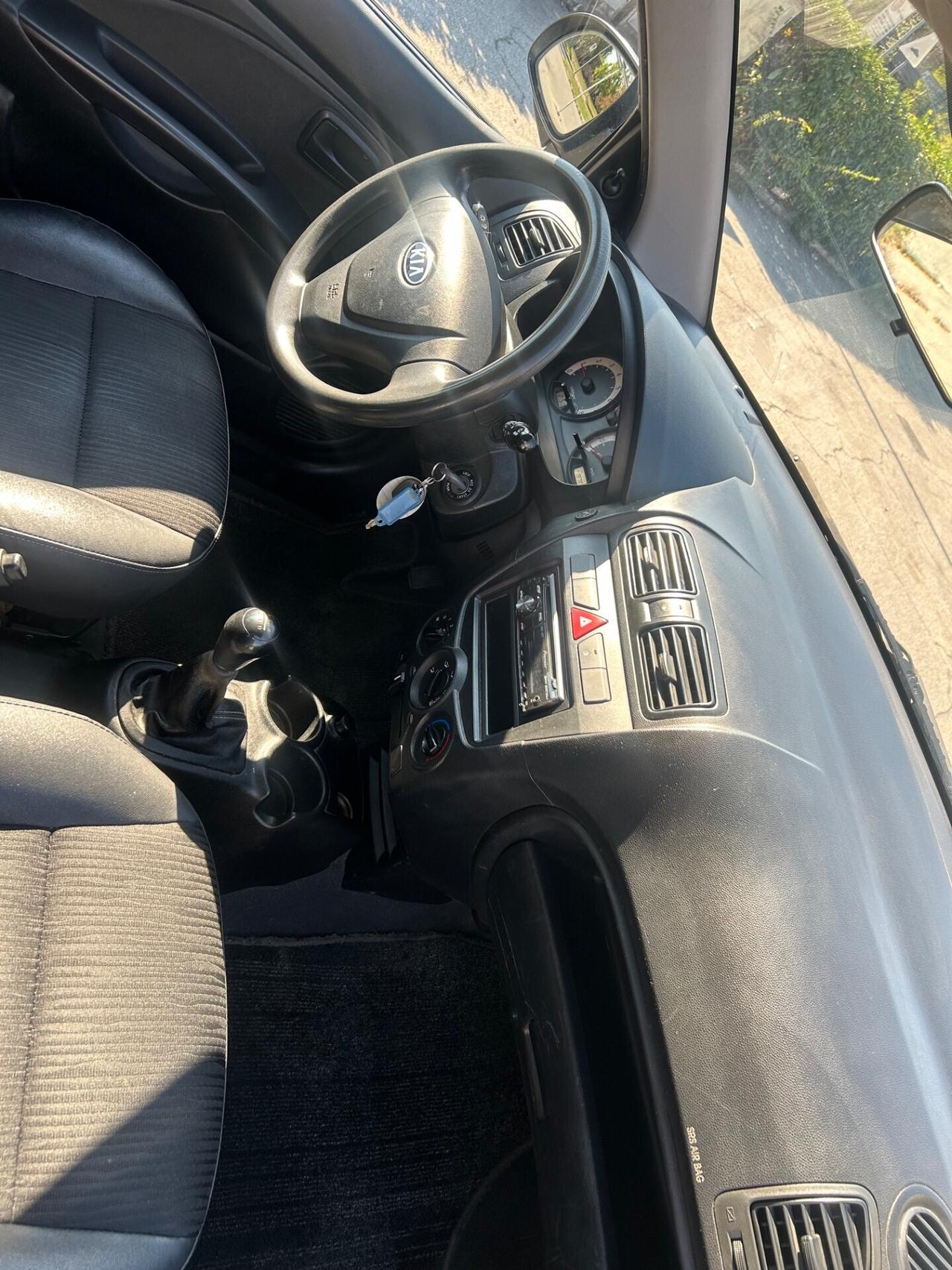 Kia Picanto 1.0 cc impianto a GPL scadenza 2032