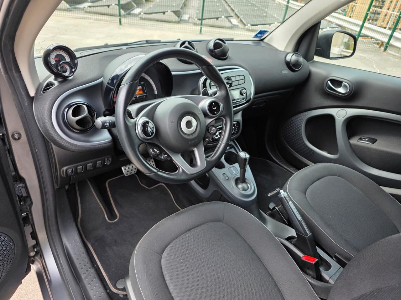 Smart ForTwo allestimento BRABUS 0.9 Turbo twinamic