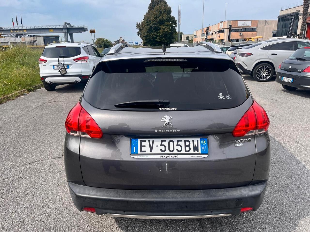 Peugeot 2008 1.6 e-HDi 92 CV Stop&Start Allure