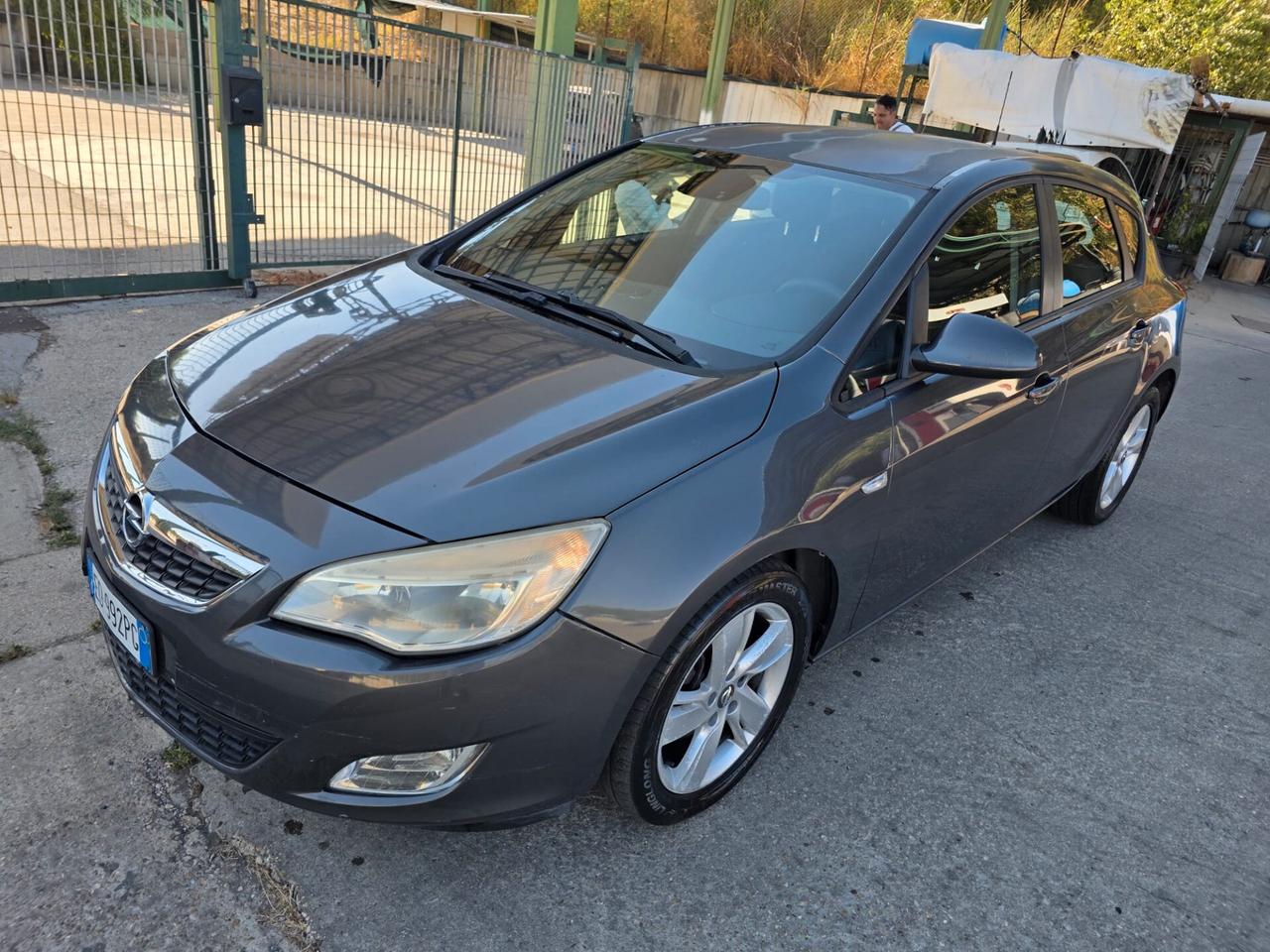 Opel Astra 1.7 CDTI 110CV 5 porte Elective euro5