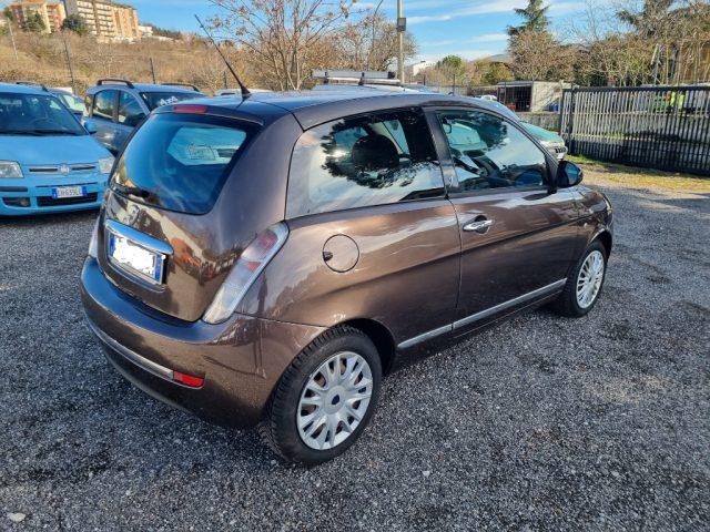 LANCIA Ypsilon 1.2 69 CV Diva
