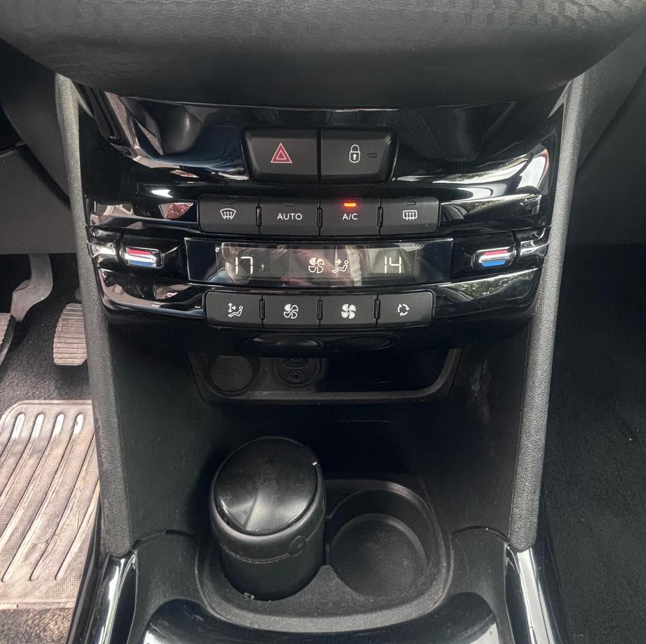 Peugeot 2008 BlueHDi 120 S&S Allure