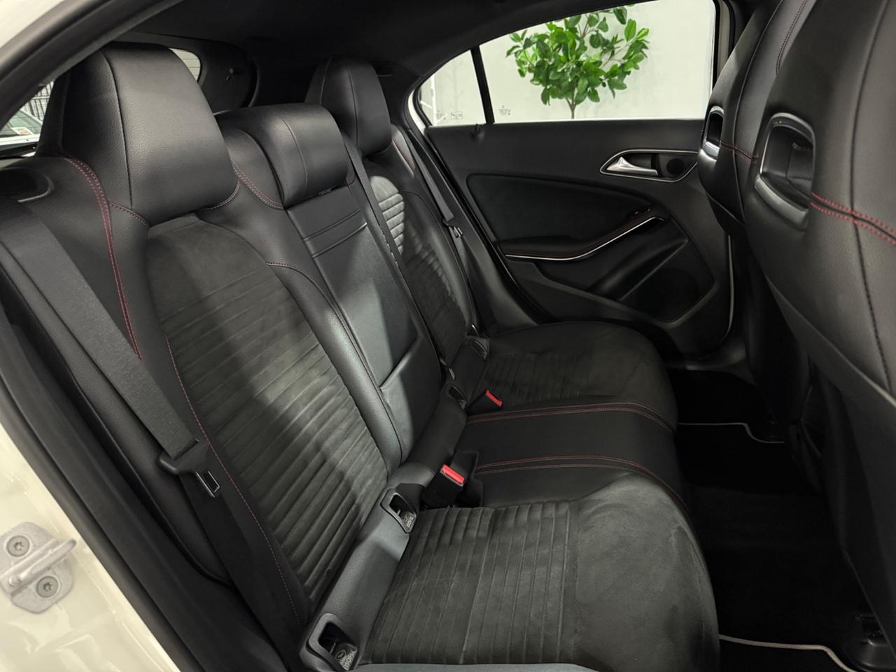 Mercedes-benz A 180 A 160 d Automatic Premium