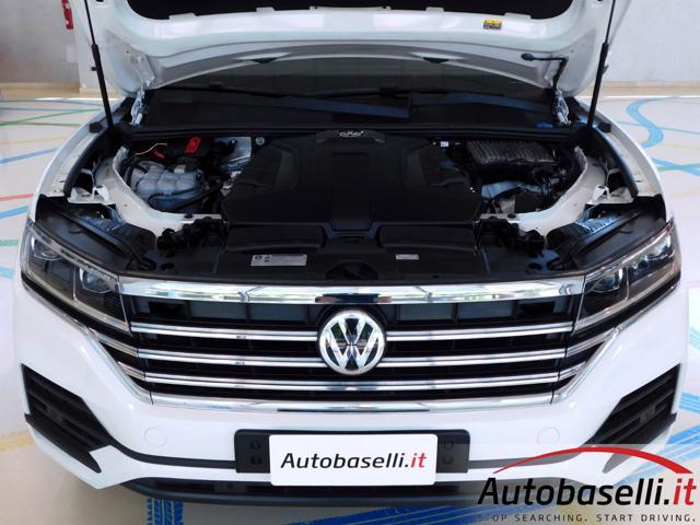 VOLKSWAGEN Touareg 3.0V6 TDI 4MATIC SCR STYLE 231CV TIPTRONIC AUTOMAT