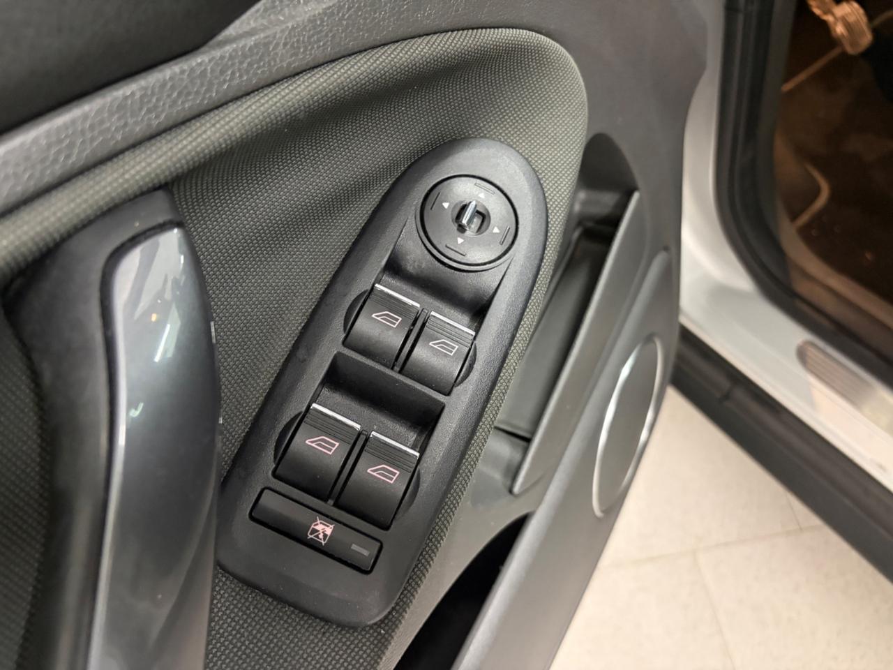 Ford Kuga 2.0 TDCi 163 CV 4WD Titanium DPF Nuova !