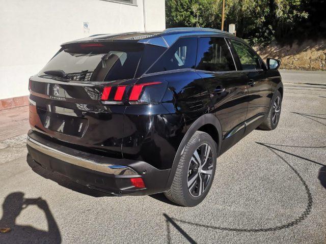 PEUGEOT 3008 BlueHDi 130 S&S Allure Business