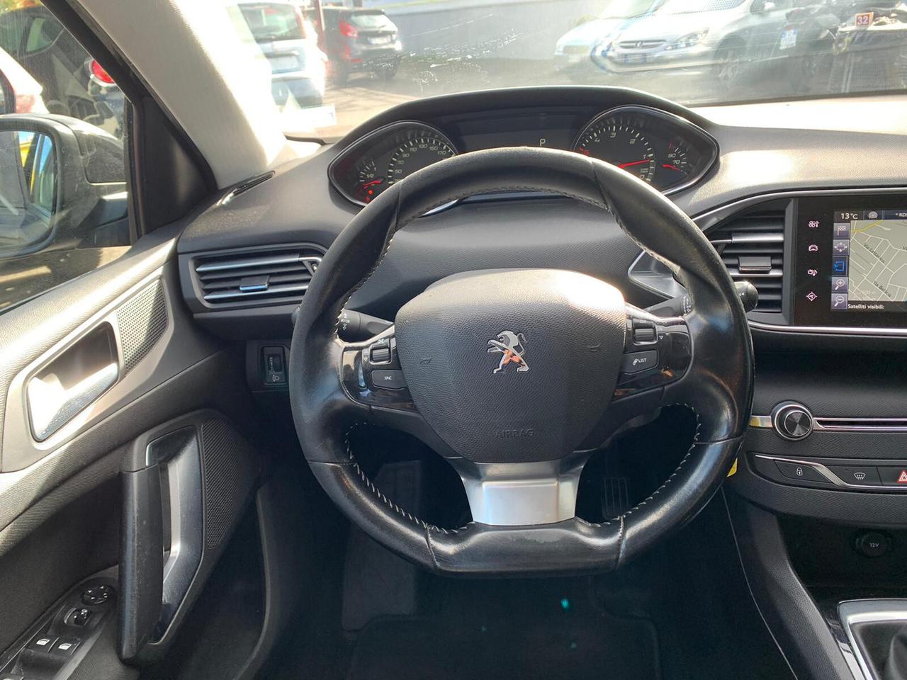 Peugeot 308 BlueHDi 120 S&S SW Business