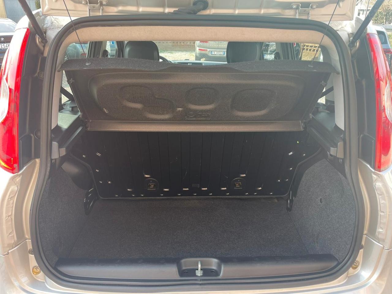 Fiat Panda 1.2 Lounge NEOPATENTATI