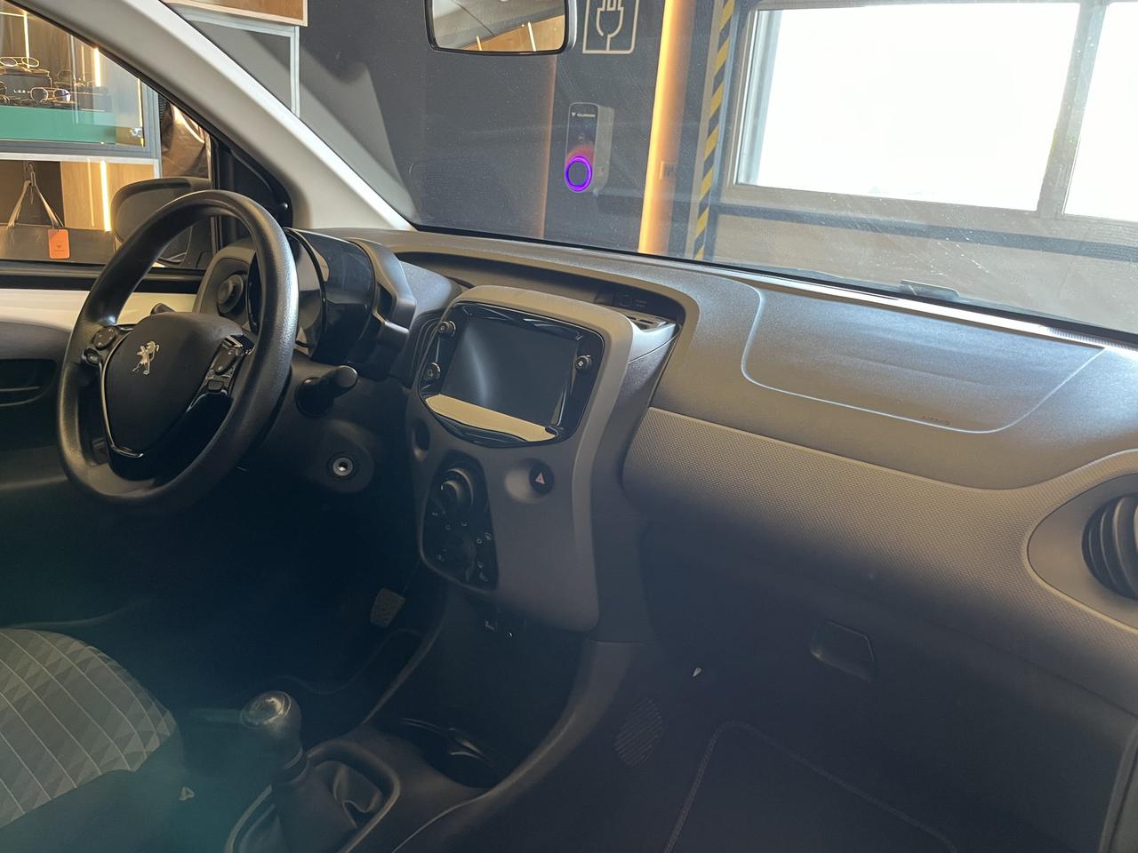 PEUGEOT 108 - 108 5p 1.0 vti Active s&s neopatentati