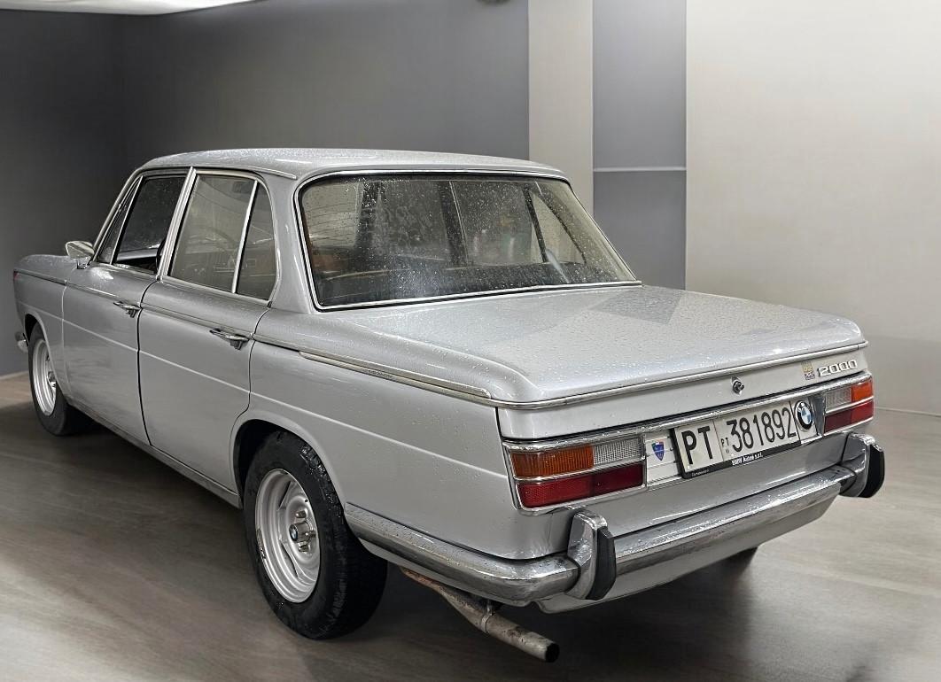 Bmw 2000 berlina