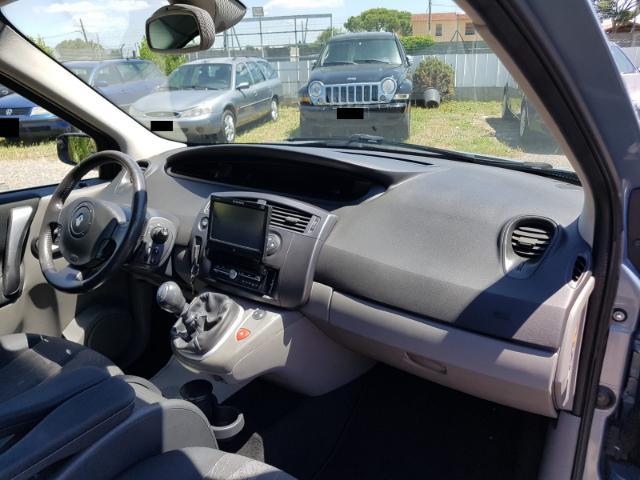 Renault Grand Scenic 1.9 DCI 7 POSTI