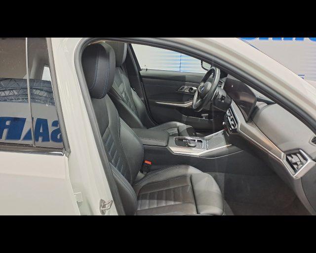 BMW M340 d Touring mhev 48V xdrive auto