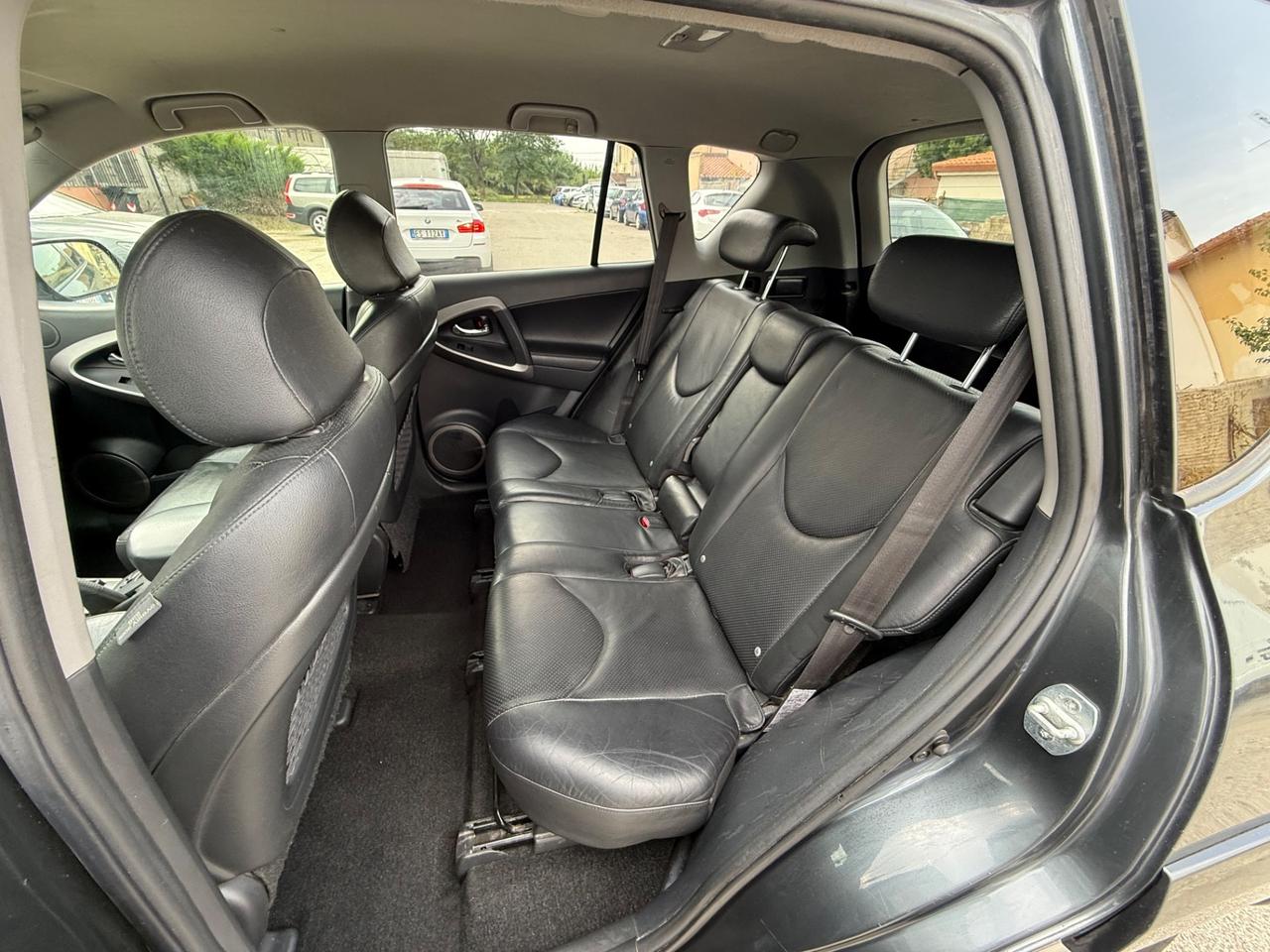 Toyota RAV4 2.2D-4D 177CV 4x4 Luxury FULL