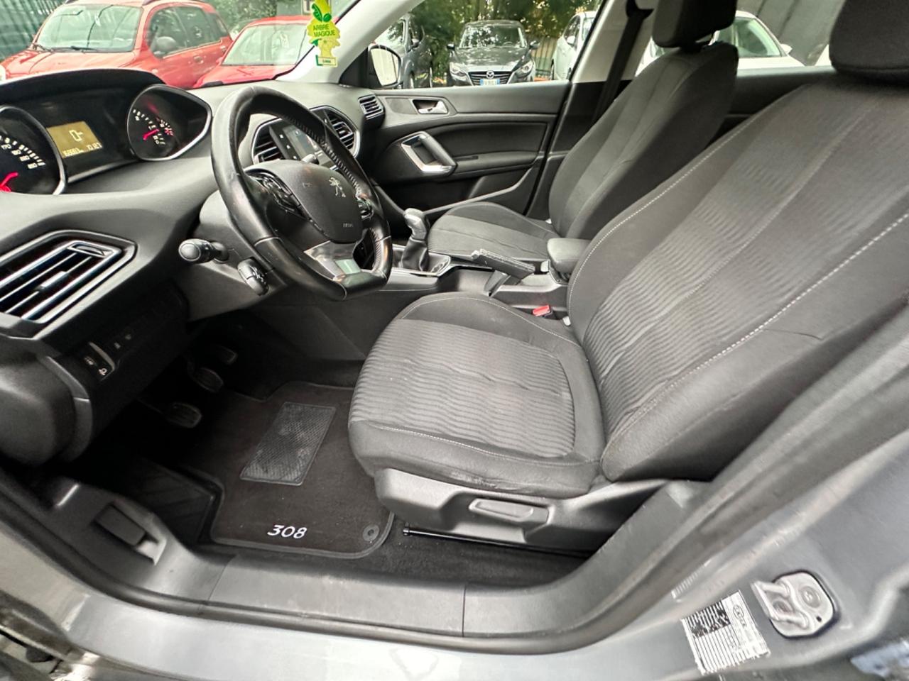 Peugeot 308 1.6HDI 100CV EURO6-2016