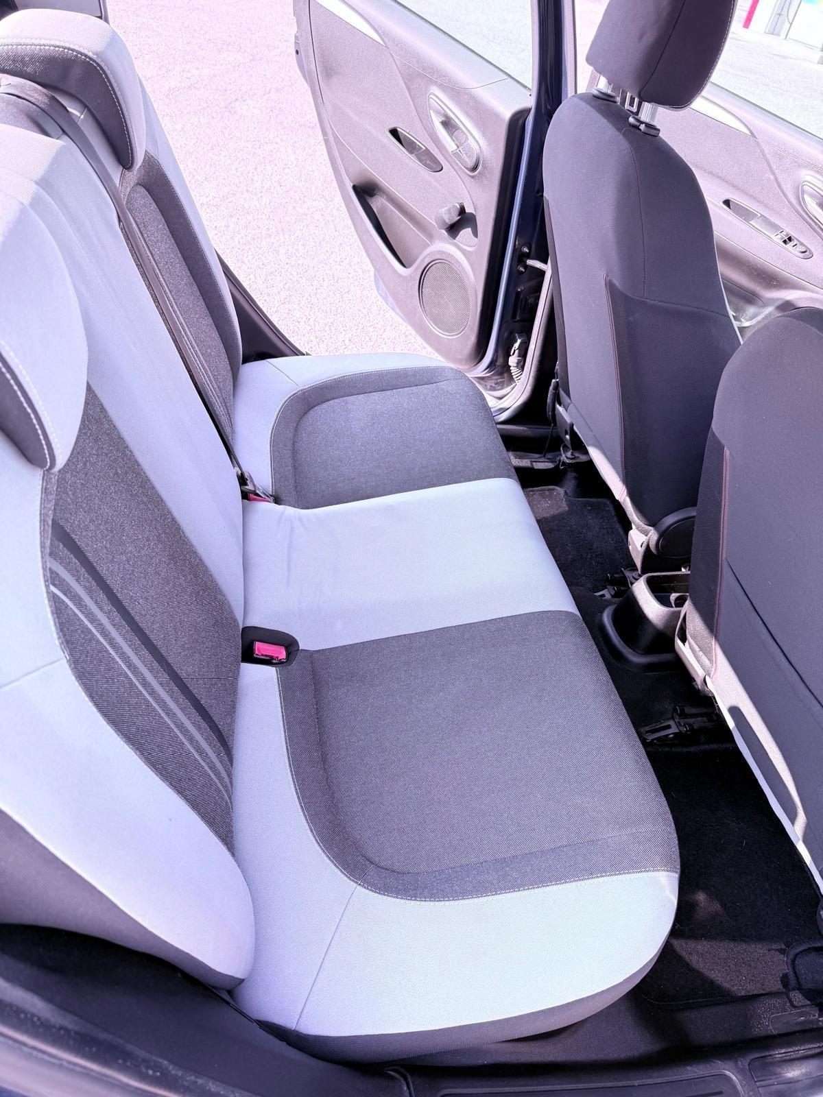 Fiat Punto 1.4 8V 5 porte Natural ok neopatentati