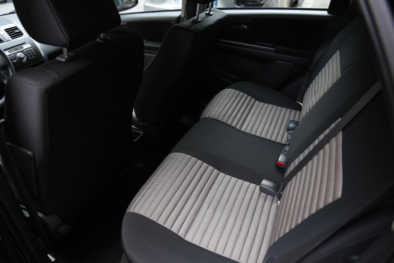 Fiat Sedici 2.0 MJT 16V DPF 4x4 Emotion