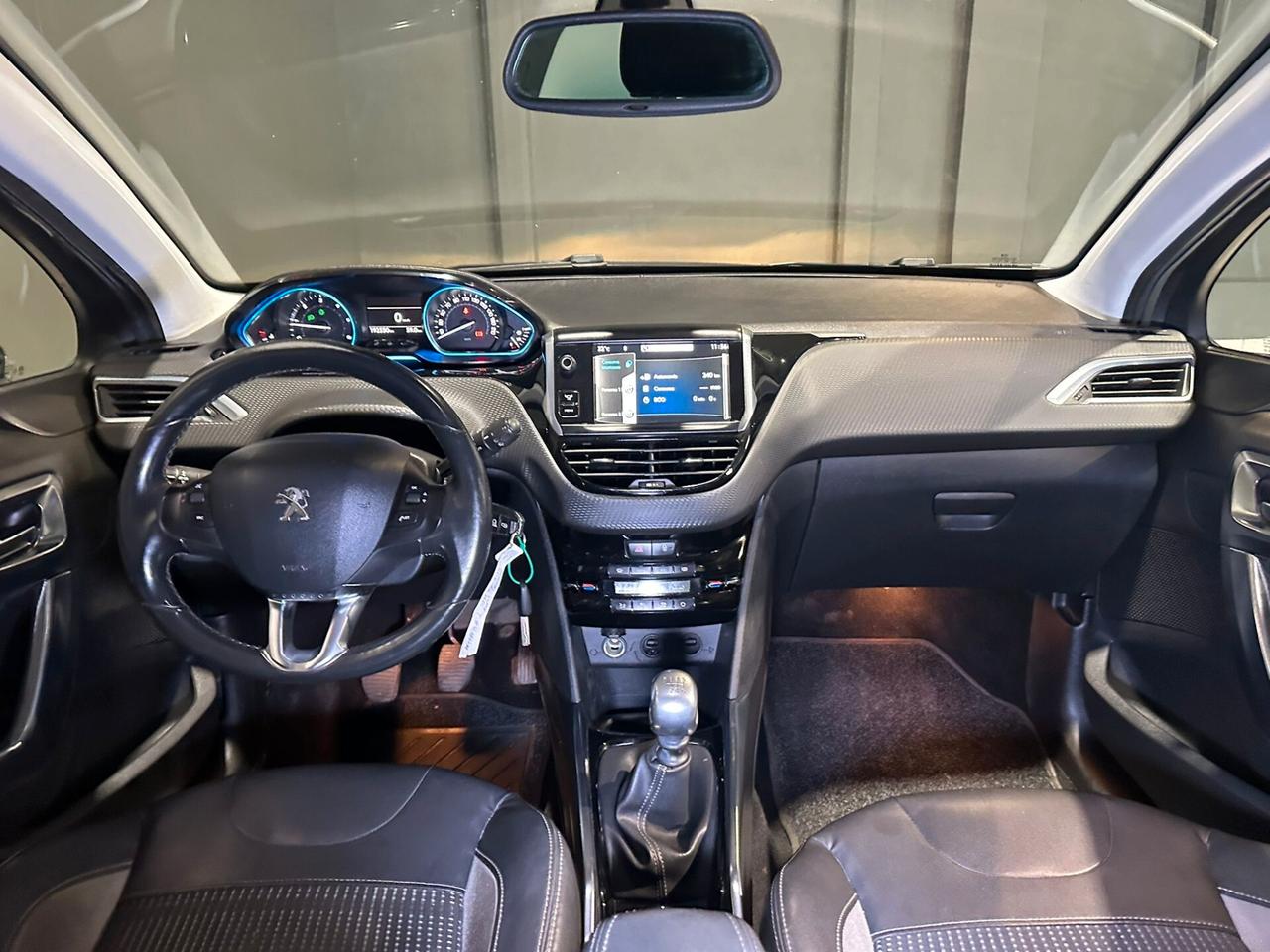 Peugeot 2008 1.6 e-HDi 115 CV Stop&Start Allure