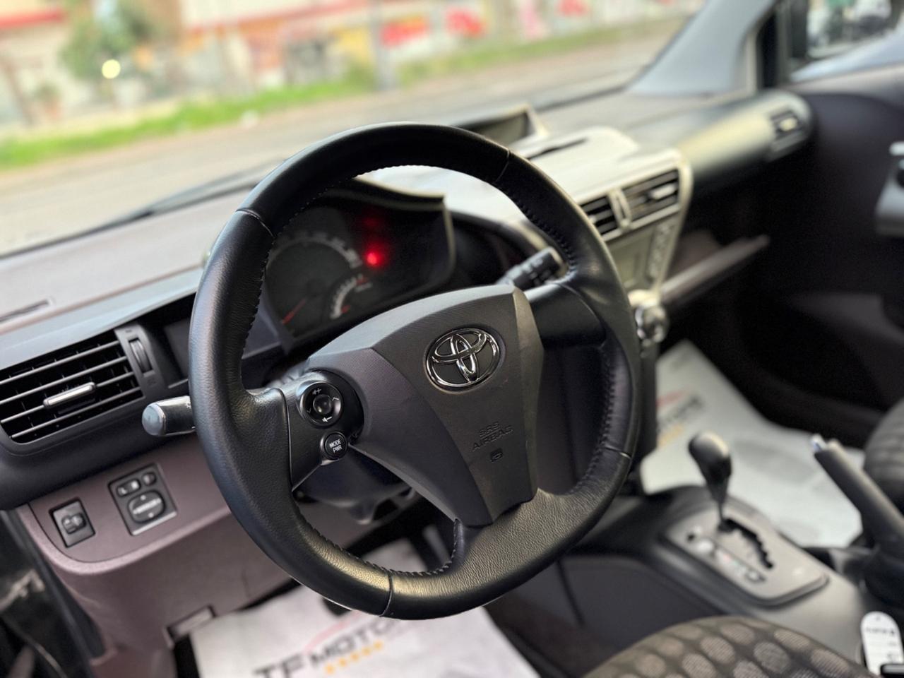 Toyota iQ 1.0 unico proprietario - 2009