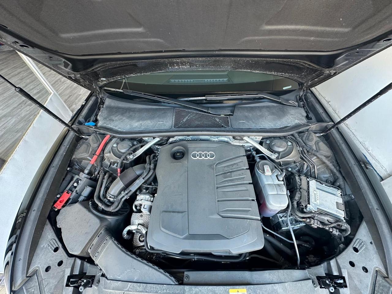 Audi A6 Avant 40 2.0 TDI quattro ultra S tronic Business Plus