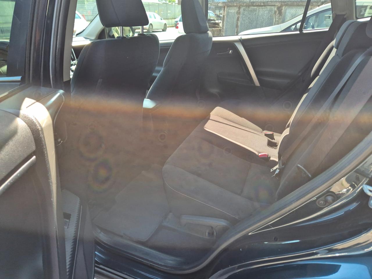 Toyota RAV 4 RAV4 2.0 D-4D 2WD Style