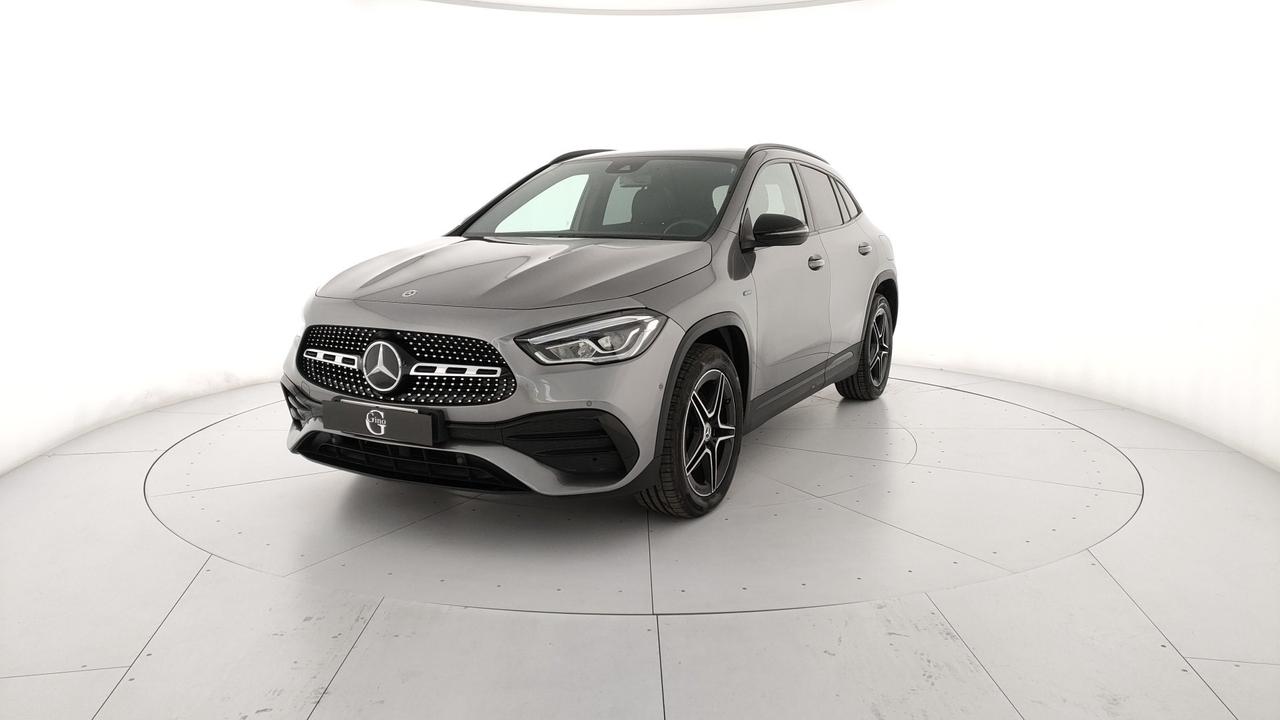 Mercedes-Benz GLA 250 e phev (eq-power) Premium auto