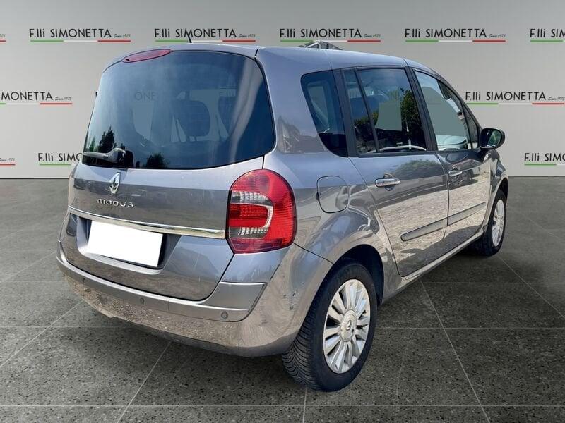 Renault Grand Modus 1.2 tce Live s/cr.contr.,esp 105cv