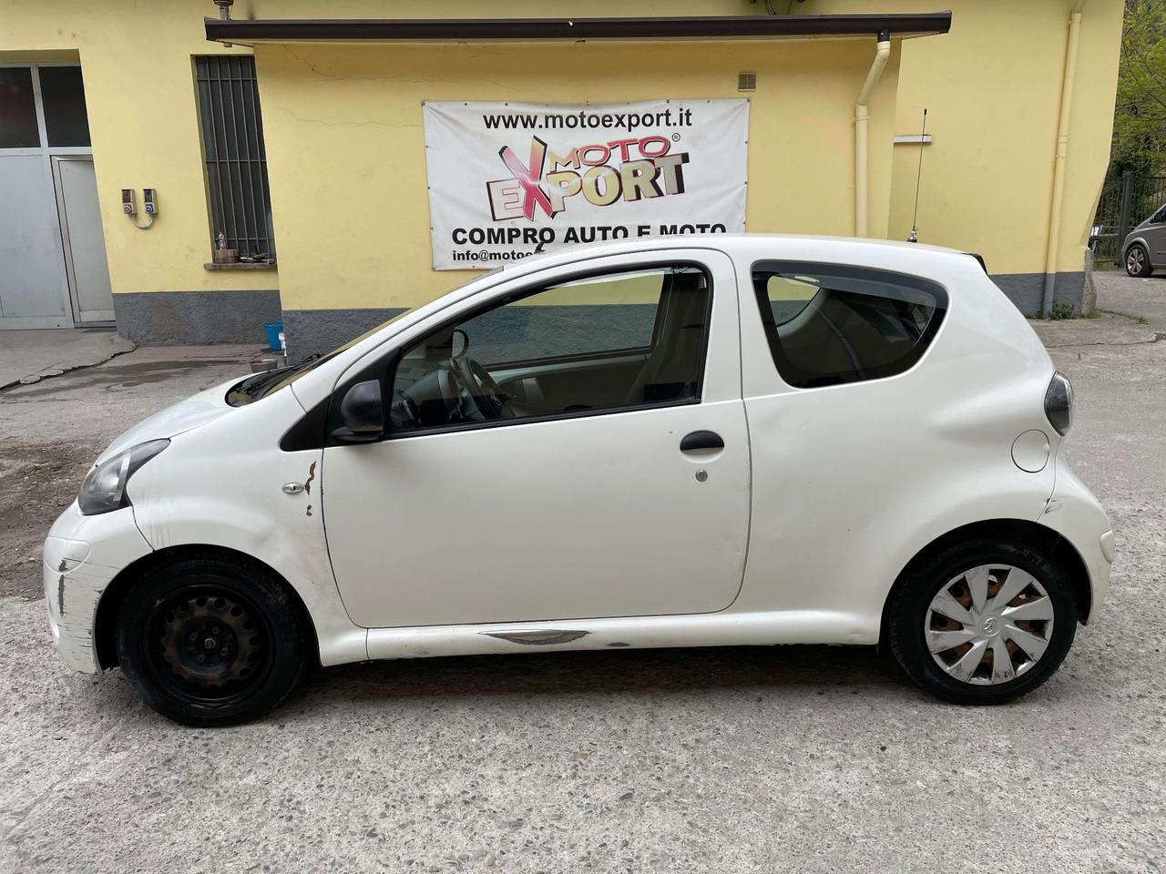 Toyota Aygo 1.0 12V VVT-i 3 porte Active Connect