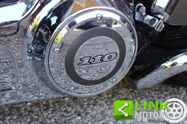 HARLEY-DAVIDSON CVO Road Glide LIMITED