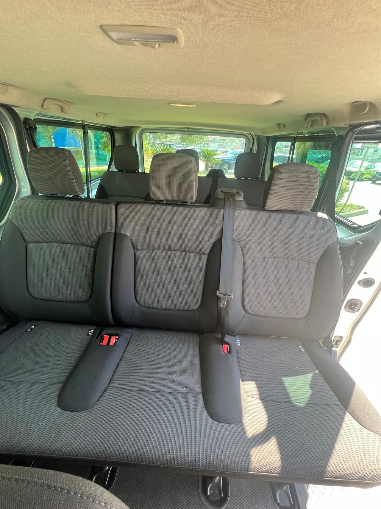 Renault Trafic BluedCi 150CV PL-TN Authentic - possibilità noleggio no scoring