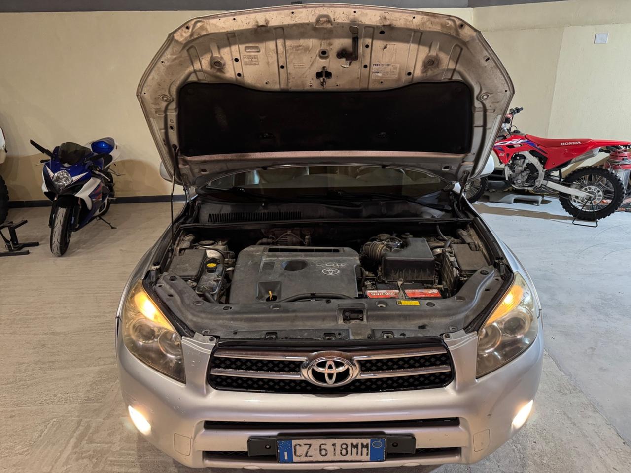 Toyota RAV 4 RAV4 2.2 D-4D 177 CV Luxury