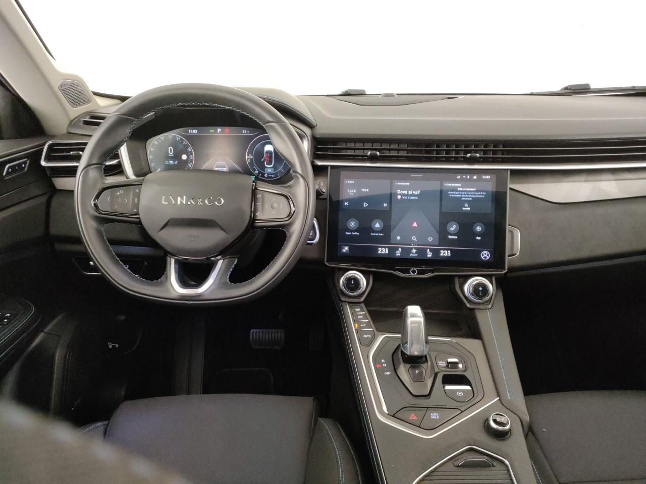 Lynk & Co 01 1.5 td phev auto