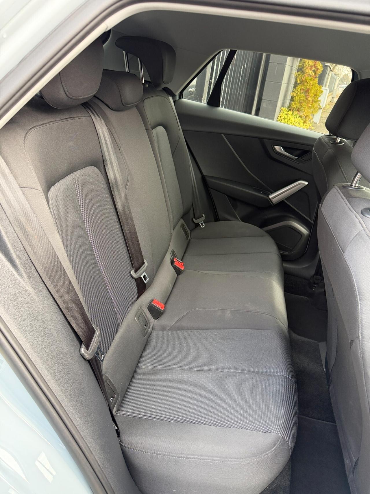 Audi Q2 35 TFSI S tronic Business Advanced