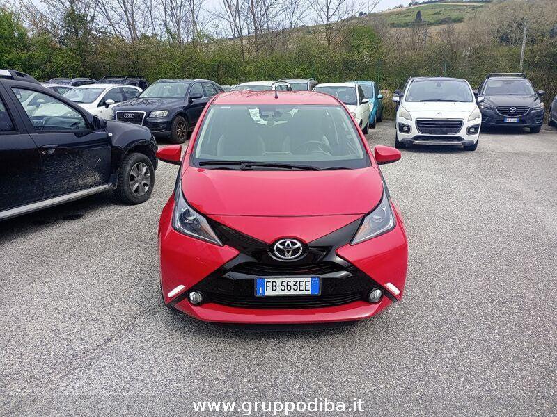 Toyota Aygo II 2014 5p 1.0 x-play my15