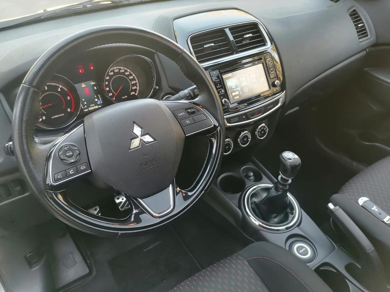 Mitsubishi ASX 1.6 CRD - 4WD - 2016 – Solo 98000 KM