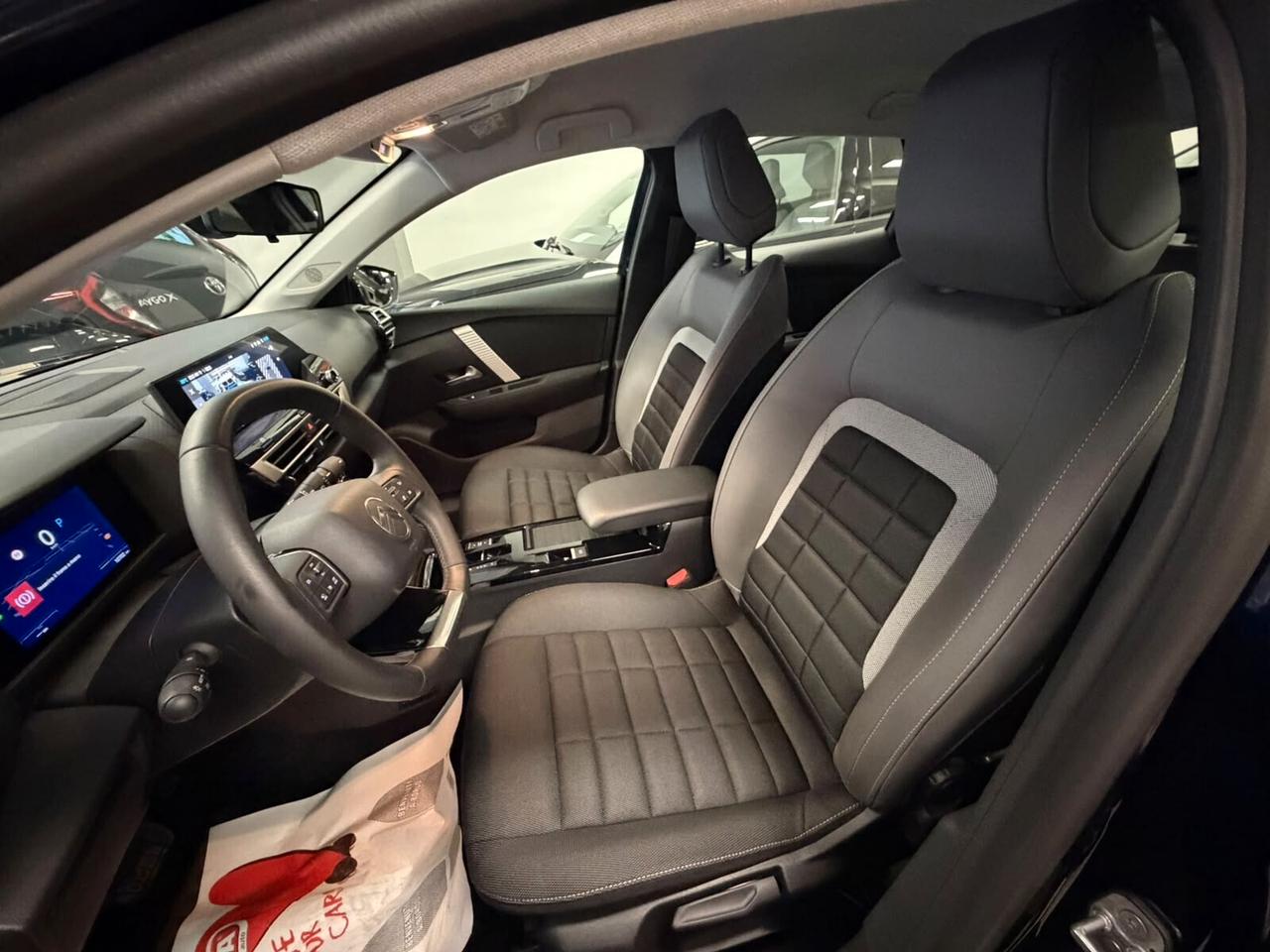 Citroen C4 X Hybrid 136 e-DCS6 Plus rate da € 190 l mese