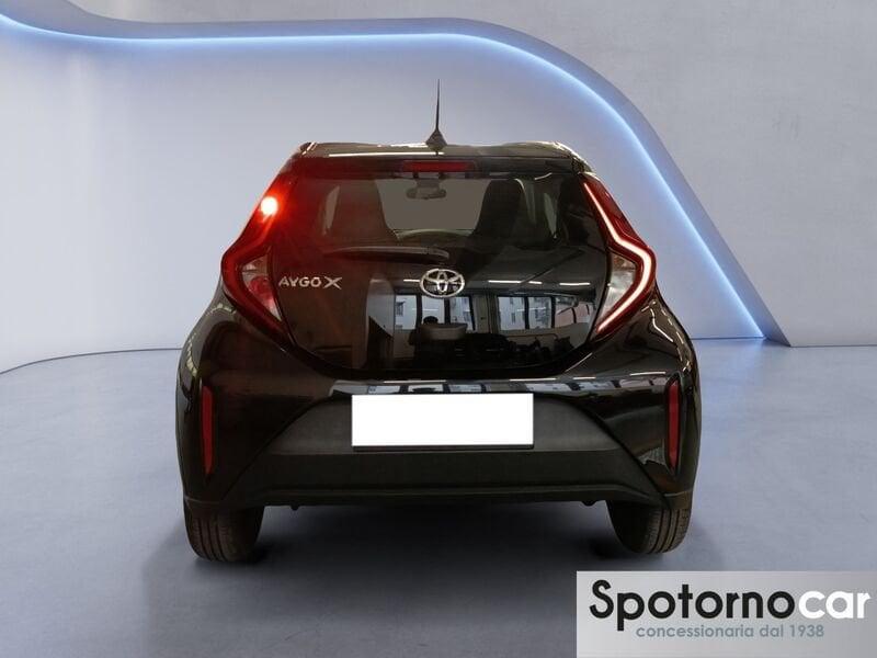 Toyota Aygo X 1.0B (72 CV) Active