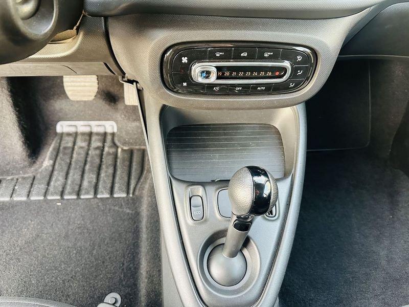 smart fortwo EQ Pure